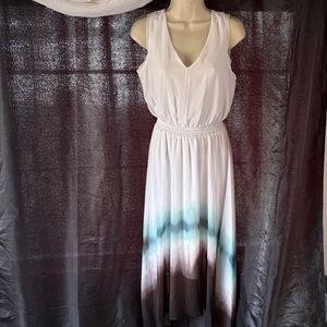 Vera Wang White and Black Gradient Maxi Dress